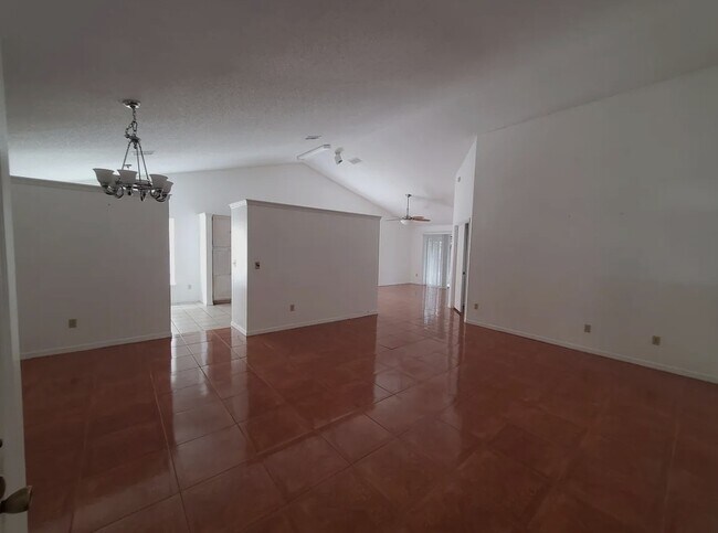 Building Photo - 2262 Milltowne Way