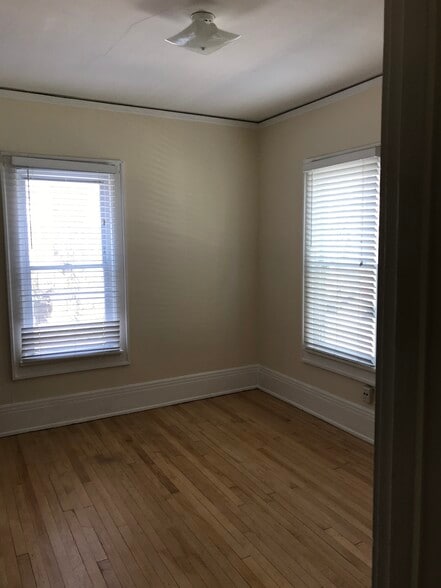 bedroom - 2473 N Frederick Ave