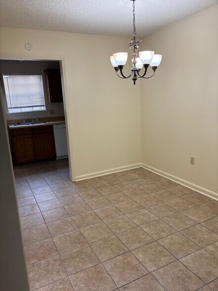 Building Photo - 5431 Nicholson Dr