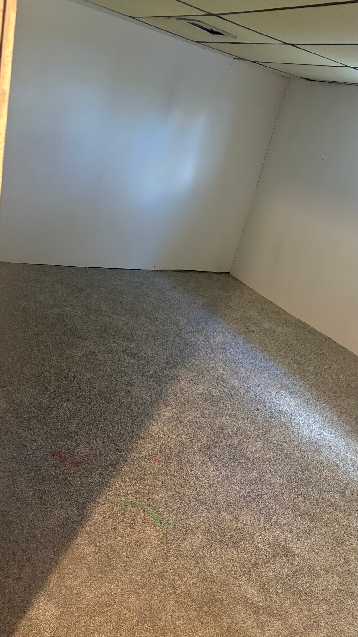 Building Photo - 929 W North Ave