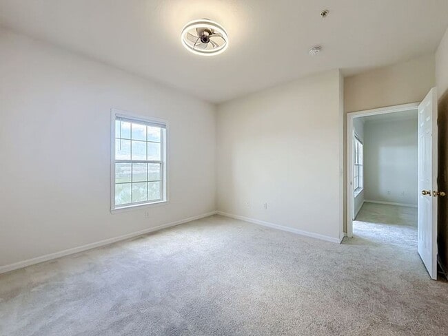 Building Photo - 3757 Conroy Rd