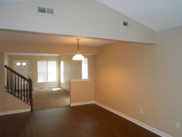 Building Photo - 530 Delaware Crossing