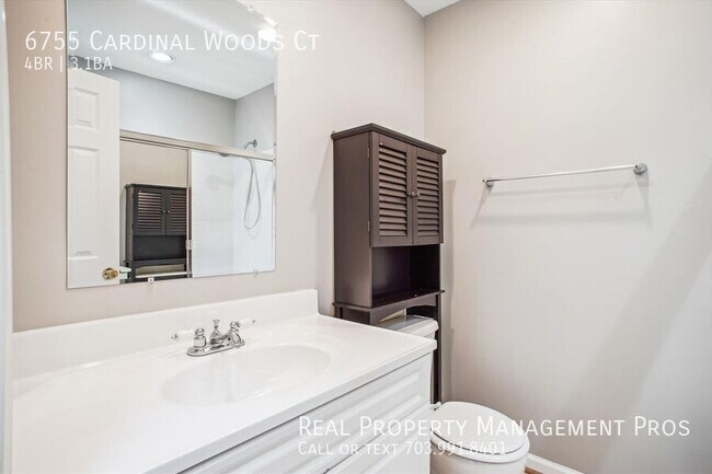 Building Photo - 6755 Cardinal Woods Ct