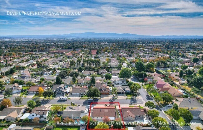 Building Photo - 9814 Hibiscus Ct