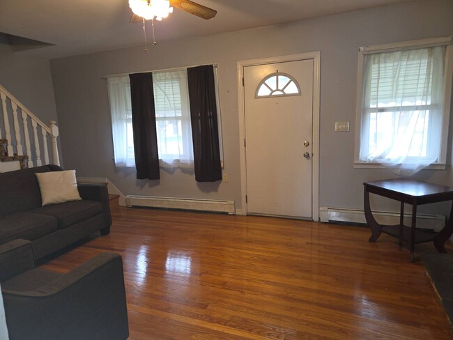 Building Photo - 111 Horton Rd