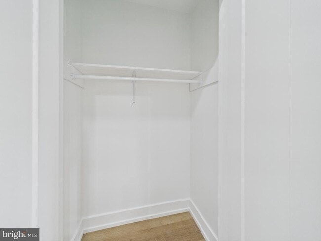 Building Photo - 2229 Oakford St