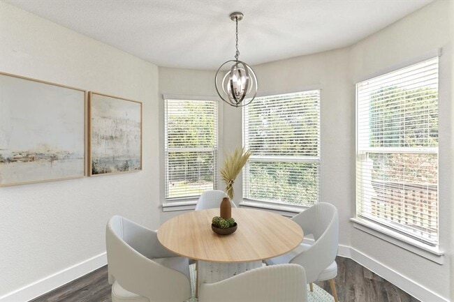 Building Photo - 2903 Davis Cove