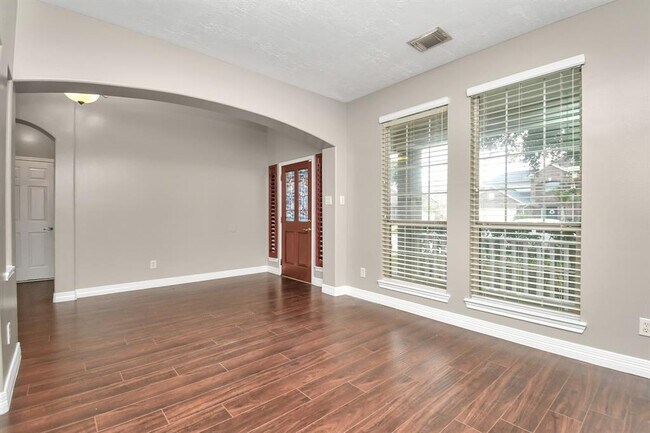 Building Photo - 8522 Chancellorsville Ln