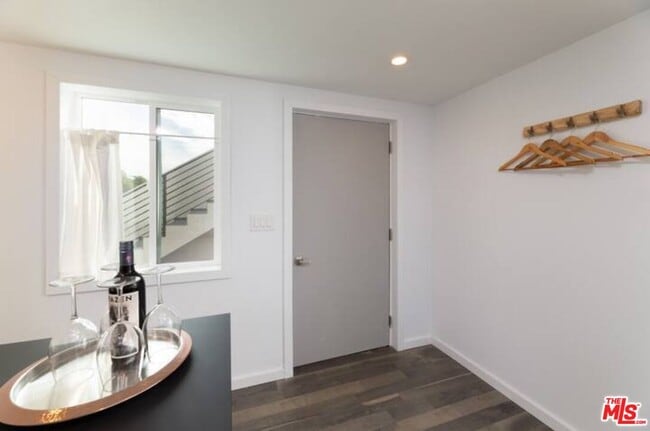 Building Photo - 4839 Seldner Ave