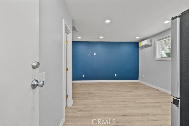 Building Photo - 10144 Gaviota Ave