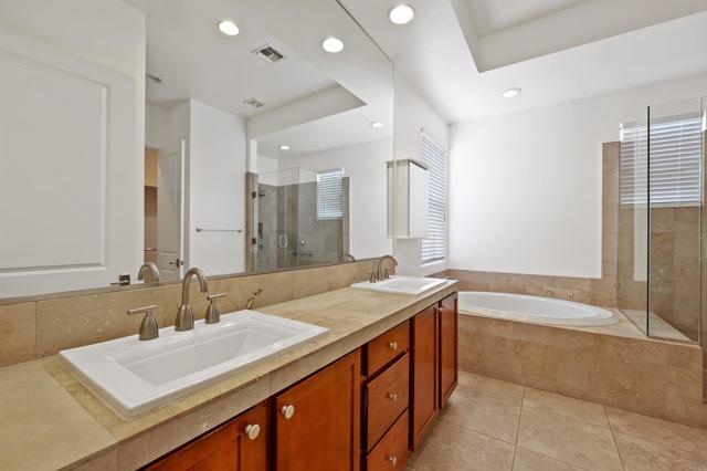 Building Photo - 74158 Pele Pl