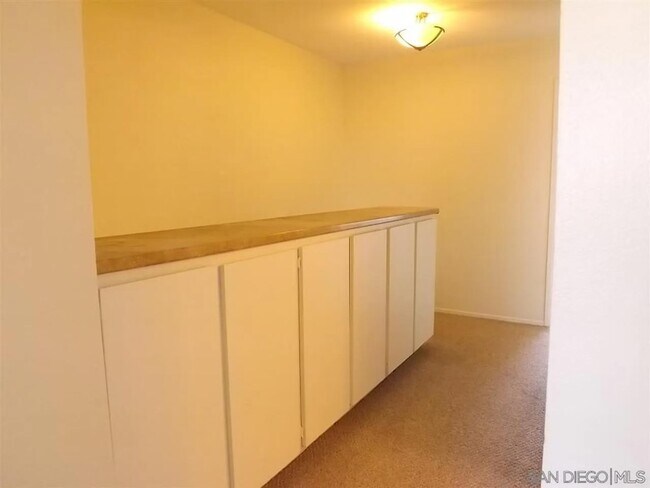 Building Photo - 12112 Wilsey Way