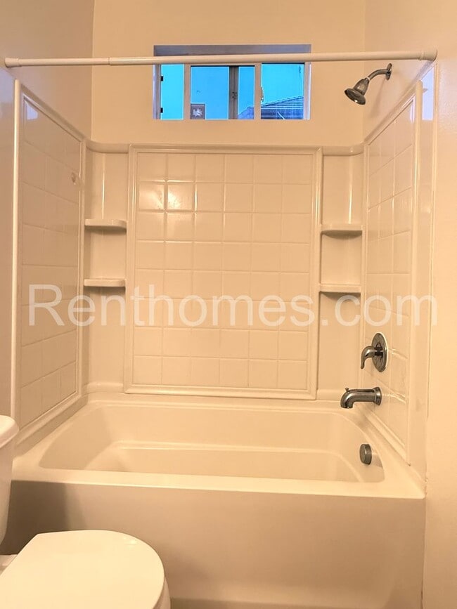Building Photo - 1603 White Hickory Pl