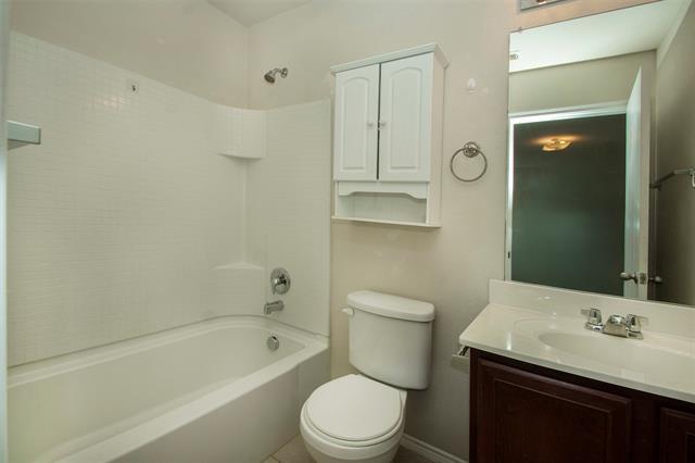 Building Photo - 1423 Swan Ridge Dr