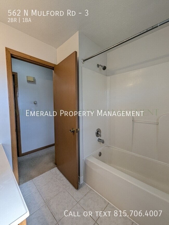 Building Photo - 562 N Mulford Rd