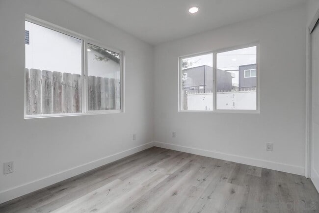 Building Photo - 6325 Newsome Dr