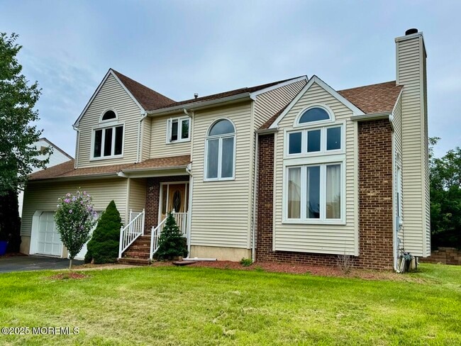 Primary Photo - 14 Fisher Dr