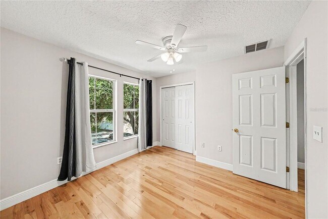 Building Photo - 8106 Silent Creek Dr