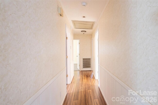 Building Photo - 24752 Kates Dr