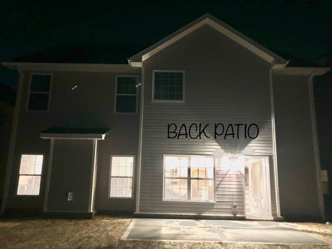 Building Photo - 8117 River House Rd