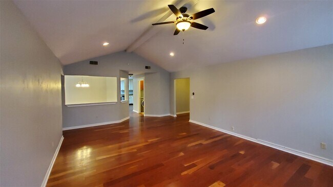 Building Photo - 4914 Ballygar Dr