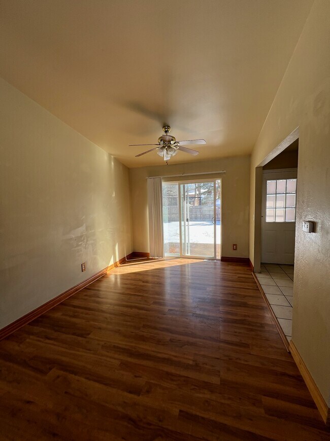 Building Photo - 15790 E Stanford Pl