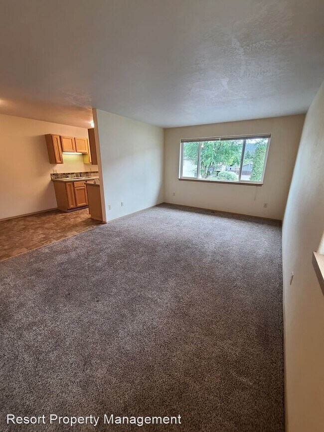 Building Photo - 3 br, 2 bath House - 2337 N. 13th St