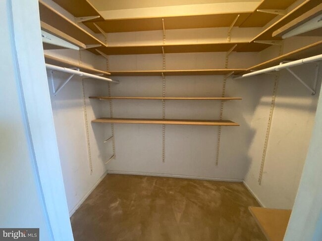Building Photo - 6603 Colonial Ct