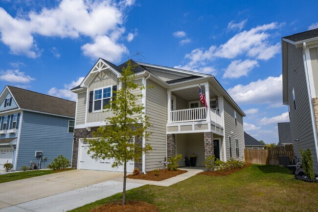 Building Photo - 4BR Home in Blythewood | Fenced Yard & 2-Car Garage
