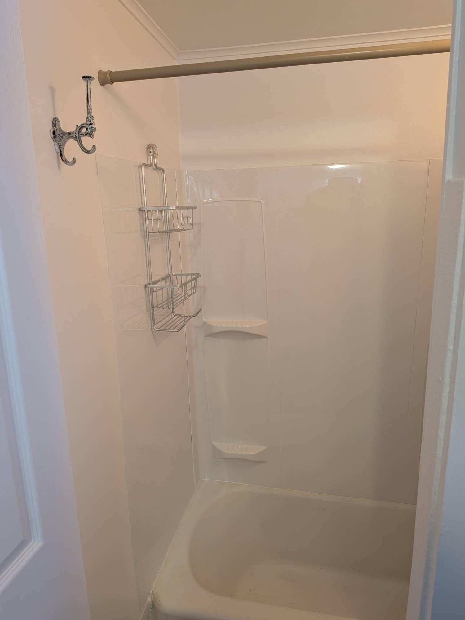 Building Photo - 42 Quaid Ave