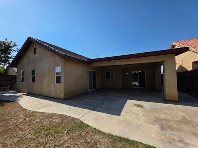 Building Photo - 2705 Granite Ridge Pl