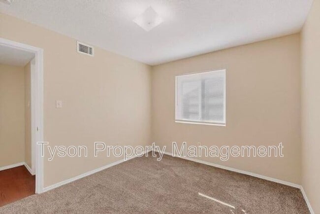 Building Photo - 1305 Amole Vista St SW