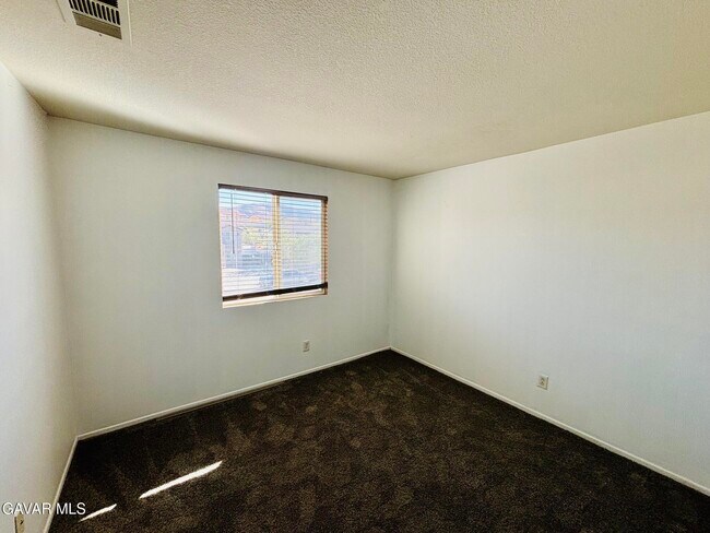Building Photo - 37306 Wild Tree St