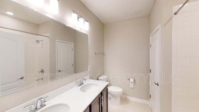 Building Photo - 91 Las Casitas Blvd