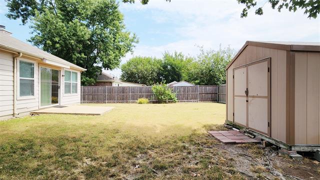Building Photo - 3003 Elderberry Dr