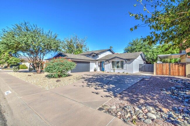 Building Photo - 8420 E Keim Dr