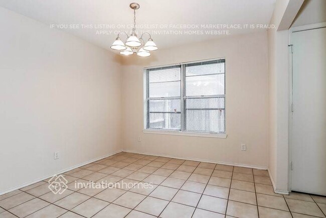 Building Photo - 6408 Big Springs Dr