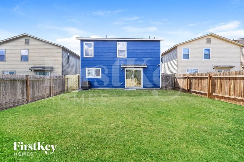 Building Photo - 4522 Safe Hbr