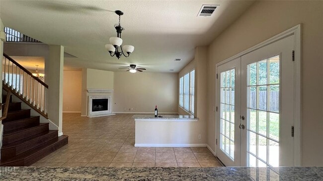 Building Photo - 2211 Bent Bow Dr