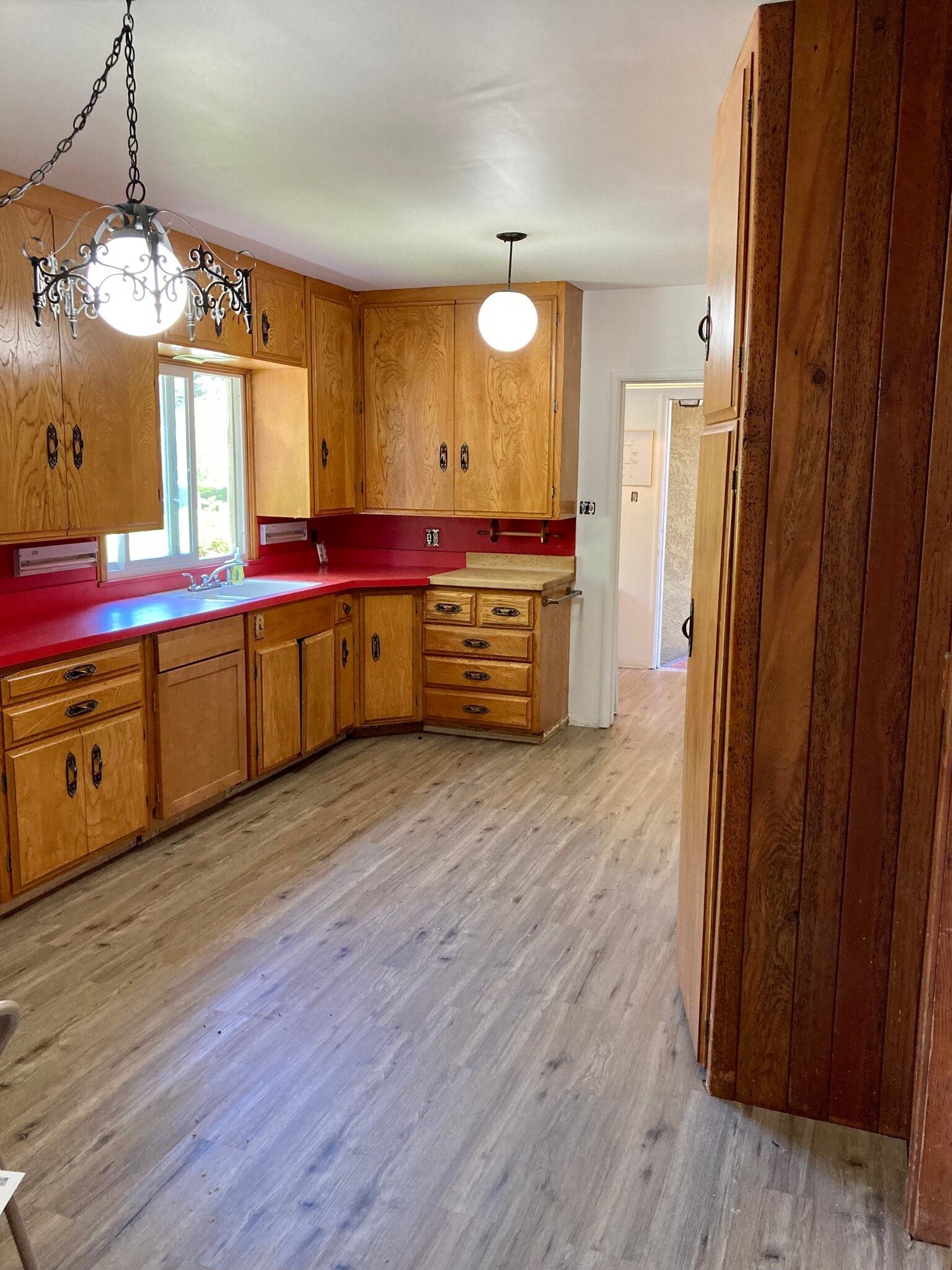 Kitchen left - 199 Chorro St