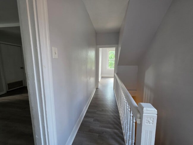 Building Photo - 1637 Rutherford Ave