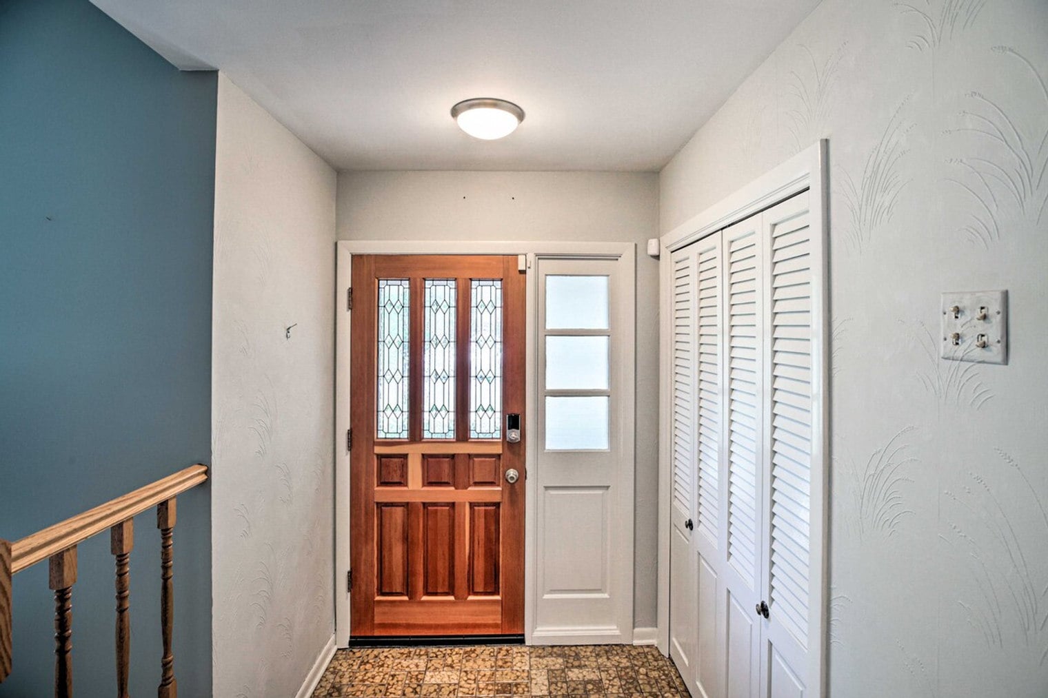 Building Photo - 514 N Arizona Ave