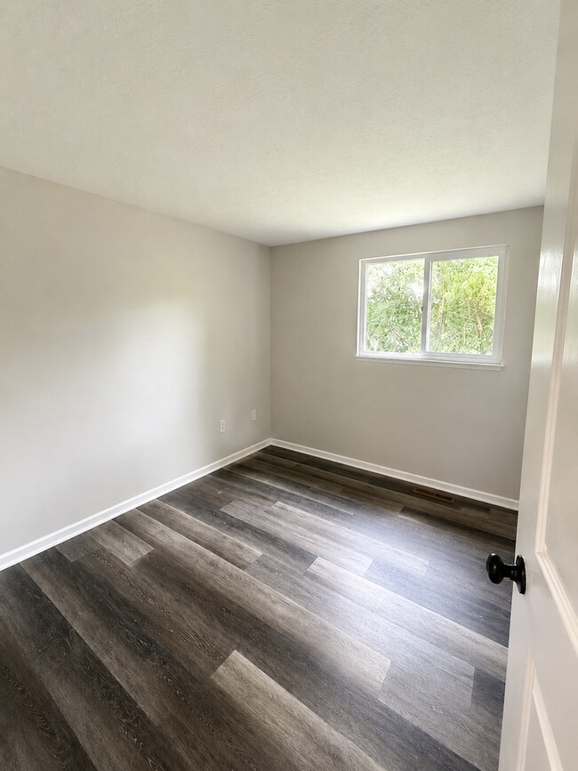 Building Photo - 3470 Noe Bixby Rd