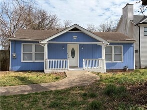 Building Photo - 2088 Cavanaugh Ave SE