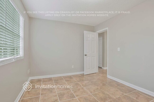 Building Photo - 6458 Phillips Creek Dr