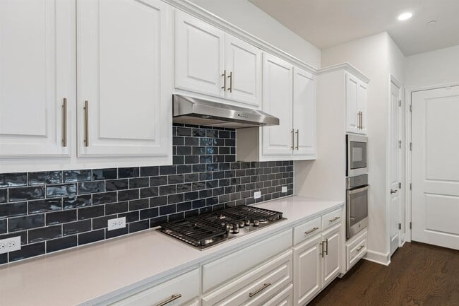 Building Photo - 5208 Watusi Bend