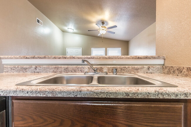 Building Photo - 10712 Blue Sage Cir