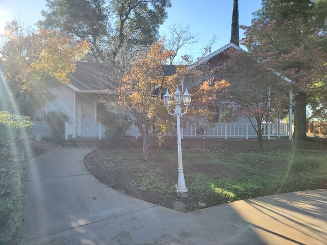 Building Photo - Introducing Your Dream Home:  A perfect bl...