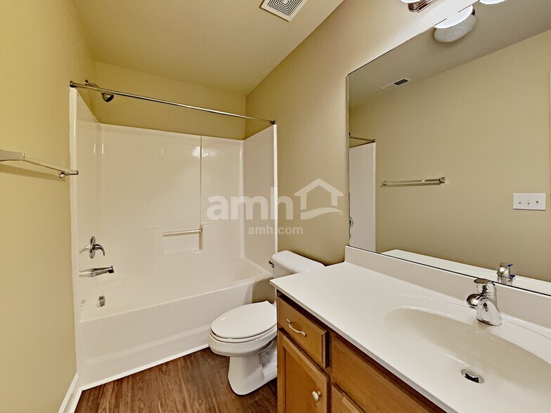 Building Photo - 3106 Cathey Ct