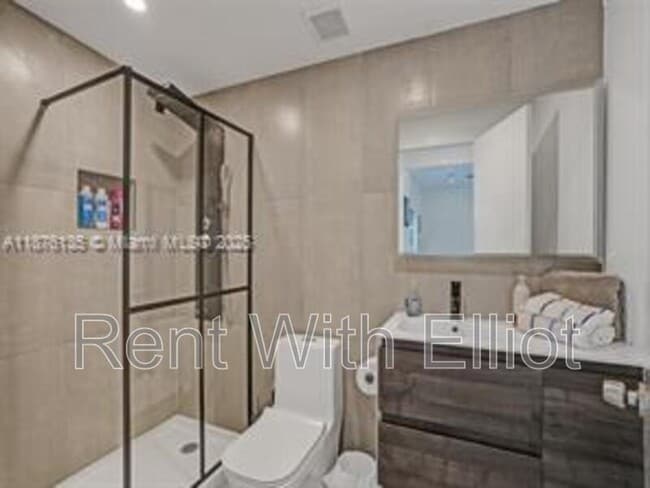 Building Photo - 3291 SW 44th St